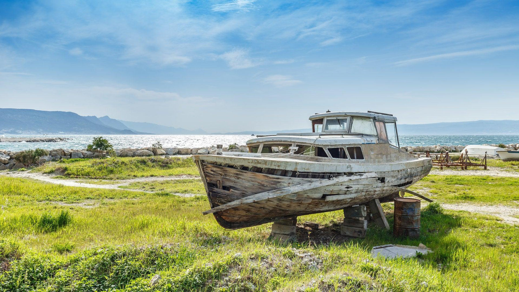 Destruction de bateau : une approche durable pour l'élimination des épaves marines